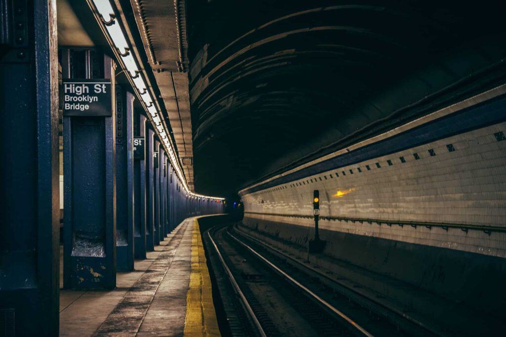 21 Easy Ways To Save Money On Travel